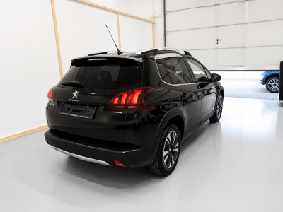 Peugeot 2008 1.2 PureTech 110 Allure