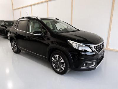 Peugeot 2008 1.2 PureTech 110 Allure