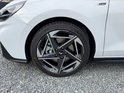 Hyundai i30 1.5 T-GDI 150 DCT N-Line