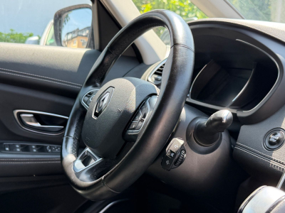 Renault Scenic IV Grand BOSE Edition/7xSitzer/