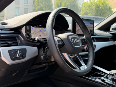 Audi A4 Avant 40 TDI S line 150 KW S-LINE/VIRTUELL
