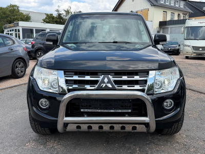 Mitsubishi Pajero Sport Pajero 3.2 DI-D Instyle/7xSitzer/Leder/Pano/