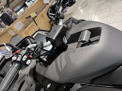 Benda Redstone 550 FIRST