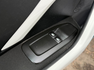 Peugeot 208 1.2 Access PureTech 68/43000KM/