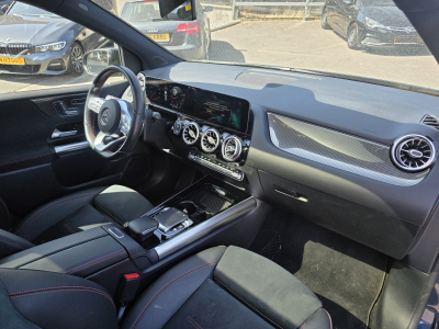 Mercedes-Benz B 220 B 220 AMG 4 Matic Pano GPS 1 Main