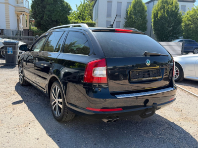 Skoda Octavia Combi RS