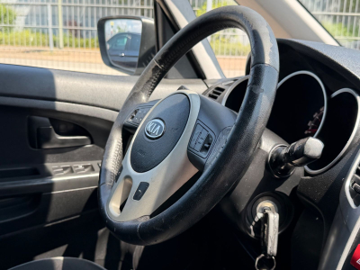 Kia Venga Vision