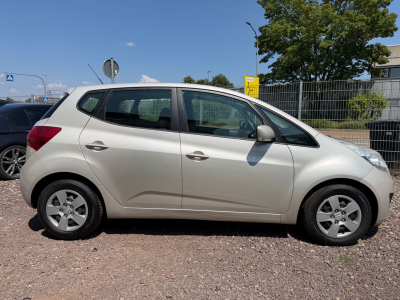 Kia Venga Vision