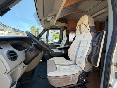 BUERSTNER  DELFIN T 695 3.0