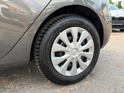 Ford Fiesta Cool & Connect/XENON/3400KM/MWST