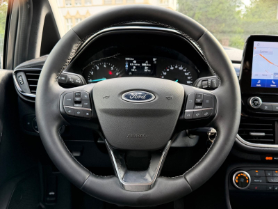 Ford Fiesta Cool & Connect/XENON/3400KM/MWST
