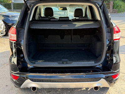 Ford Kuga Individual 4X4/132 KW/1.HAND/KAMERA/