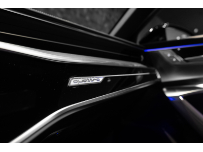 Audi A6 AVANT 55 TFSI E S-LINE QUATTRO