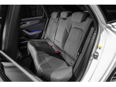 Audi A6 AVANT 55 TFSI E S-LINE QUATTRO