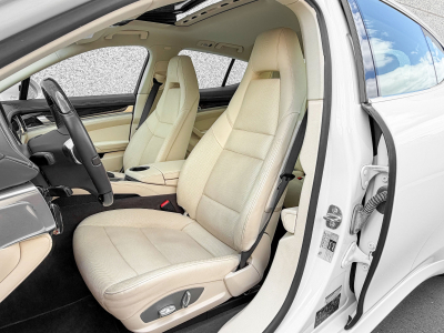Porsche Panamera Panamera E-Hybrid S /20/Bi-Xenon/PANO/360°/Leder
