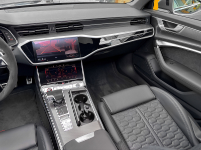 Audi RS6 RS6 PERFORMANCE 4.0 TFSI quattro/ 22/ 360°/HUD/PANO/MATRIX/VOLL