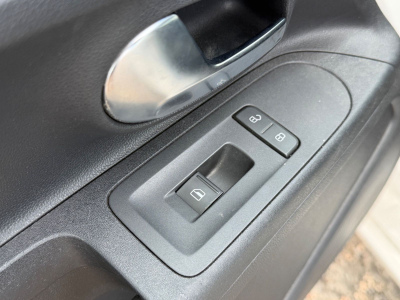 Volkswagen e-up! up! cup up!