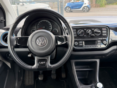 Volkswagen e-up! up! cup up!