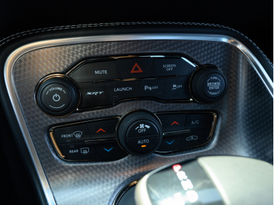 Dodge Challenger SRT HELLCAT WIDEBODY | 717CV | HARMAN KARDON | REGUL. ADAPTATIF |