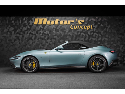 Ferrari Roma Spider - CELESTE TREVI SPECIAL COLOURS