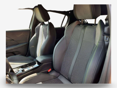 Peugeot 208 1.2 PureTech Hýbrid 110 E-DSC6 GT