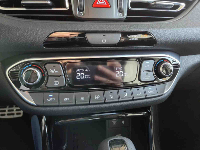 Hyundai i30 1.5 T-GDI mHEV  DCT 140 N-Line