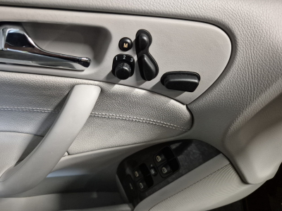 Mercedes-Benz C 240 V6 AUTO CUIR 1 HAND new Model