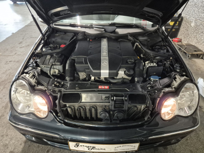Mercedes-Benz C 240 V6 AUTO CUIR 1 HAND new Model