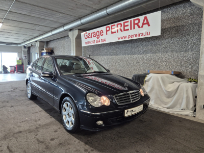 Mercedes-Benz C 240 V6 AUTO CUIR 1 HAND new Model