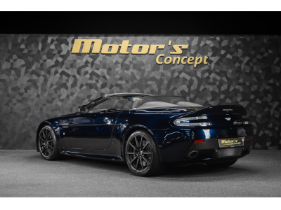Aston Martin V12 Vantage S ROADSTER - Ultramarine Black