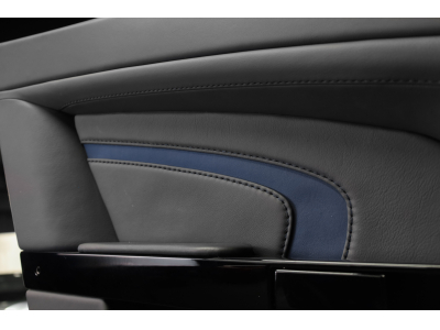 Aston Martin V12 Vantage S ROADSTER - Ultramarine Black