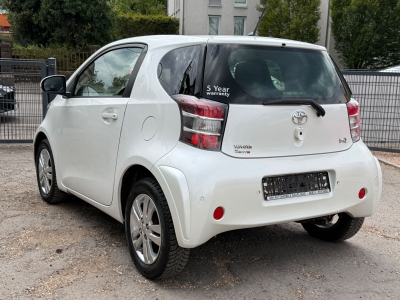 Toyota iQ iQ Basis