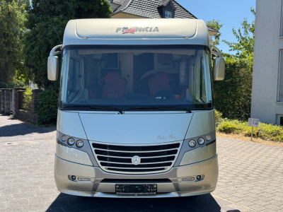 Frankia  I 8400 BD-H Platin Plus