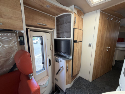 Frankia  I 8400 BD-H Platin Plus