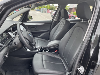 BMW 216 Active Tourer 216d Business - LED - Navigation -Cuir - PDC
