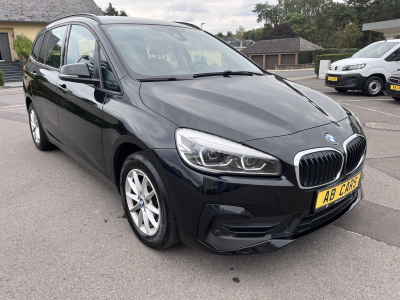 BMW 216 Active Tourer 216d Business - LED - Navigation -Cuir - PDC