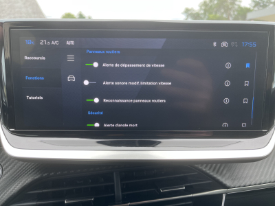 Peugeot 2008 1.2 100 Pure Tech Allure Camera 360 Keyless i-Cockpit