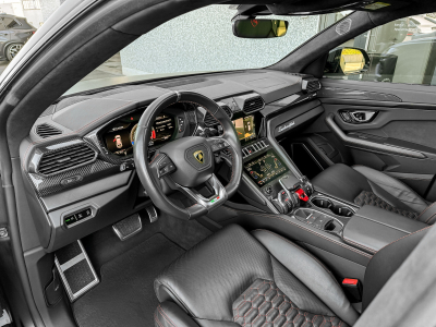 Lamborghini Urus 4.0 V8 Auto./PANO/22/360°/HUD/CARBON/VOLL