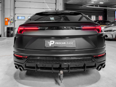 Lamborghini Urus 4.0 V8 Auto./PANO/22/360°/HUD/CARBON/VOLL
