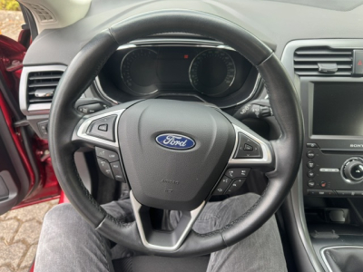 Ford Mondeo FORD MONDEO TITANIUM KAMERA MFL SHZ NAVI KEYLESS GO