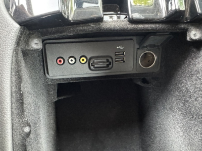 Ford Mondeo FORD MONDEO TITANIUM KAMERA MFL SHZ NAVI KEYLESS GO