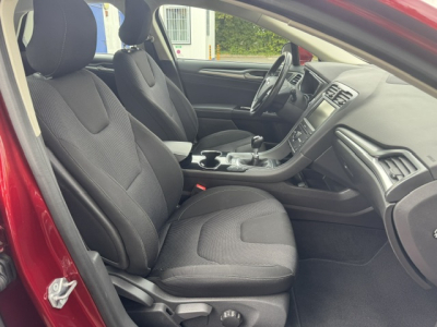 Ford Mondeo FORD MONDEO TITANIUM KAMERA MFL SHZ NAVI KEYLESS GO