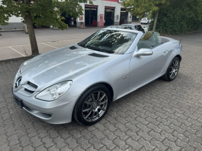 Mercedes-Benz SLK 200 MERCEDES BENZ SLK 200 KEMPRESSOR EDITION 10  LEDER