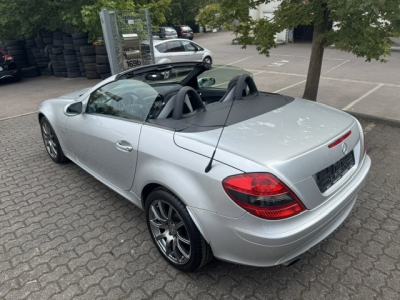 Mercedes-Benz SLK 200 MERCEDES BENZ SLK 200 KEMPRESSOR EDITION 10  LEDER