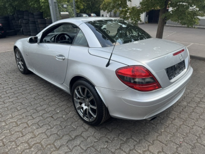 Mercedes-Benz SLK 200 MERCEDES BENZ SLK 200 KEMPRESSOR EDITION 10  LEDER
