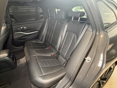 BMW 340 Touring M340 d xDrive/Pano/HUD/Camera/19/ACC/