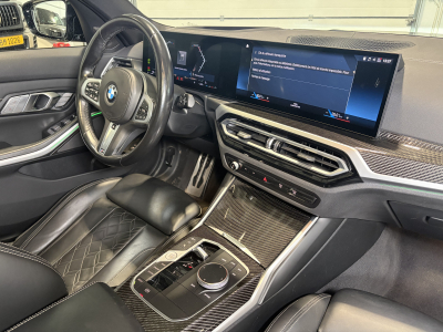 BMW 340 Touring M340 d xDrive/Pano/HUD/Camera/19/ACC/