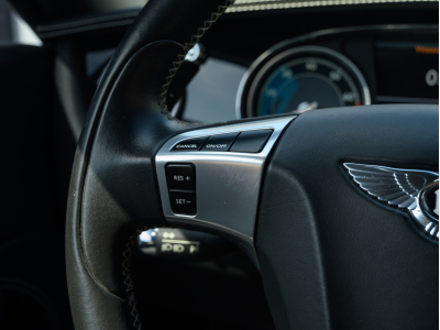 Bentley Continental GT V8 508CV | ENTRETIEN BENTLEY | SOFT CLOSE | CAMERA