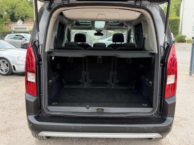 Peugeot Rifter BlueHDi 130 GT L1 5-Sitzer7AUTOMATIK/PANO