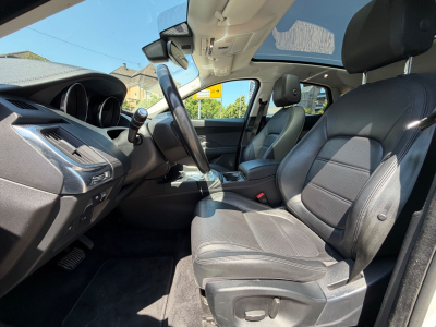 Jaguar E-Pace E-PACE S AWD /Pano/Leder/Xenon/Led/9Gang